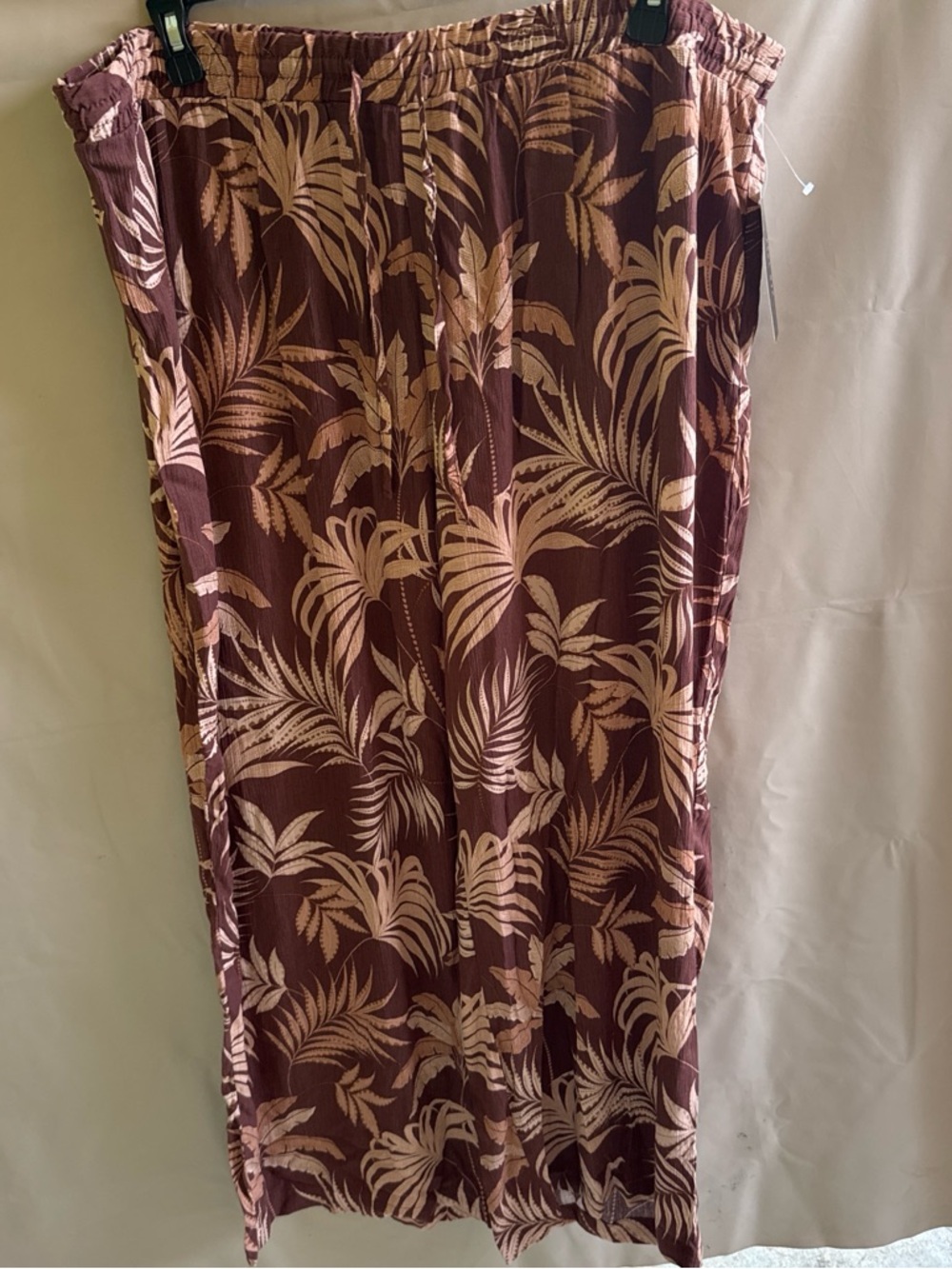 Women’s Tropical Print Elastic-Waist Pants - Brown - Picture 2 of 4